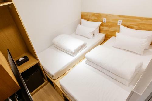 Hostal Step Inn Myeongdong 2 - Hostel