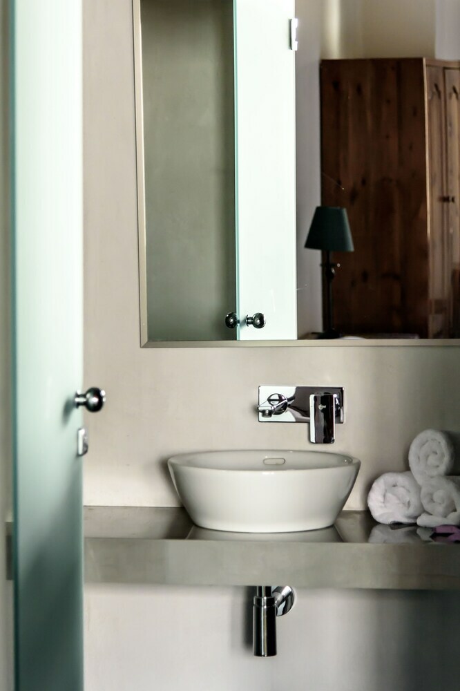 Apartamentos Vranas Ambiance Hotel