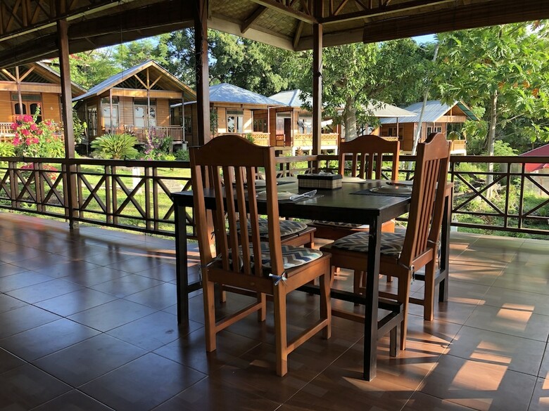 Bed & Breakfast Mc Bunaken Padi Dive Resort