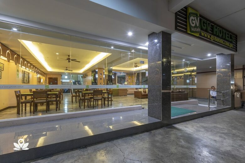 Hotel Zen Rooms A. Pichon Davao