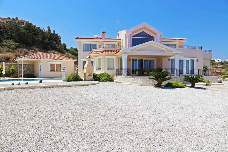 Villa Panoroma By Amy Villas