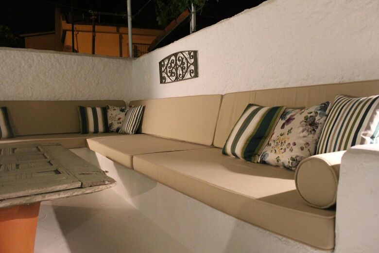 Hotel B House
