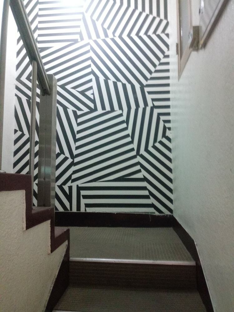 U&i Hotel In Guri