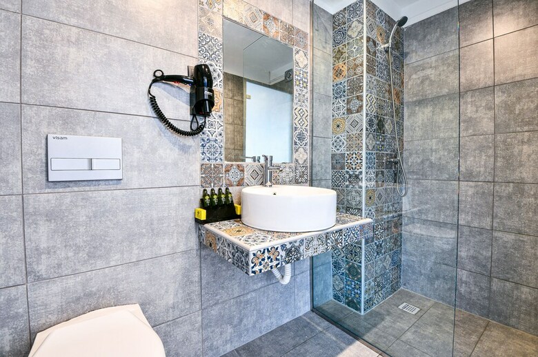 Hotel Aeolos Luxury Suites