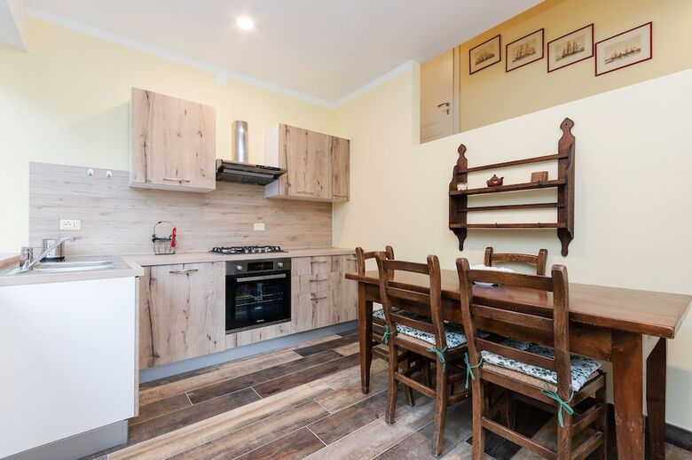 Apartamento Garda - Via Cipressi 9