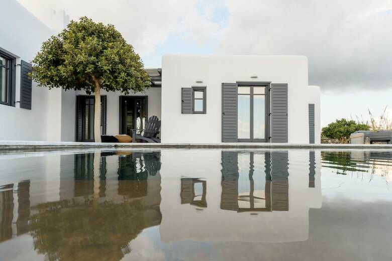 Myconian Platinum Senior Villa