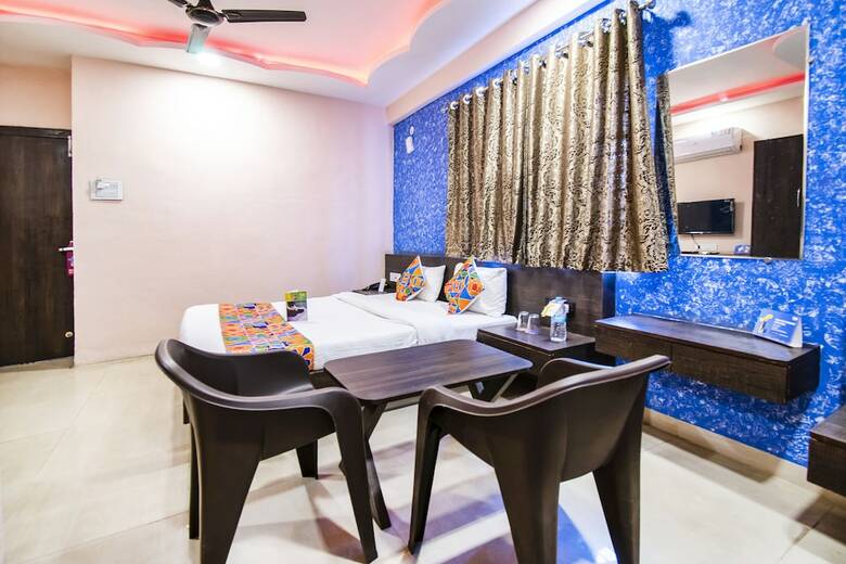 Hotel Fabexpress Vijay Nagar