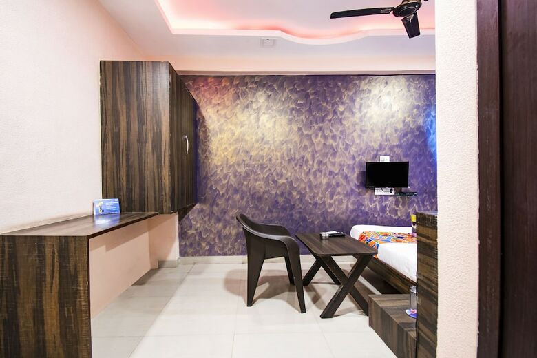 Hotel Fabexpress Vijay Nagar