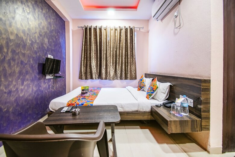 Hotel Fabexpress Vijay Nagar