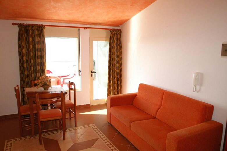 Aparthotel Globus Apartments