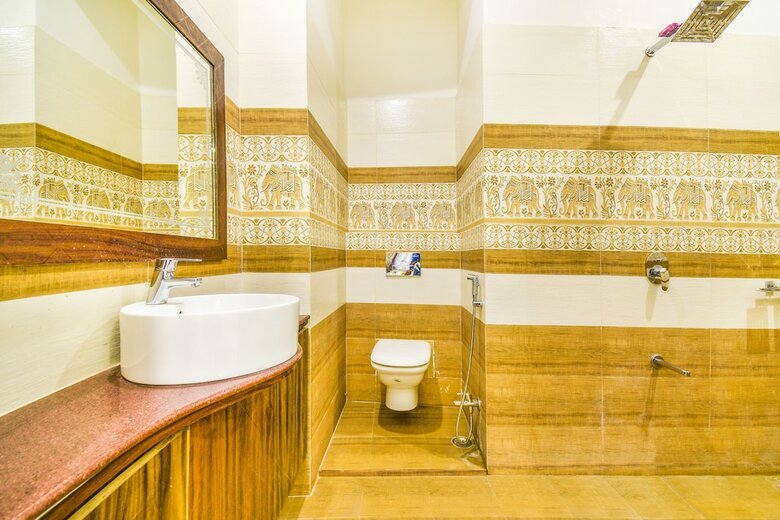 Fabhotel Baba Palace Pichola Lake
