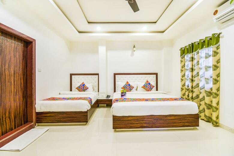 Fabhotel Baba Palace Pichola Lake