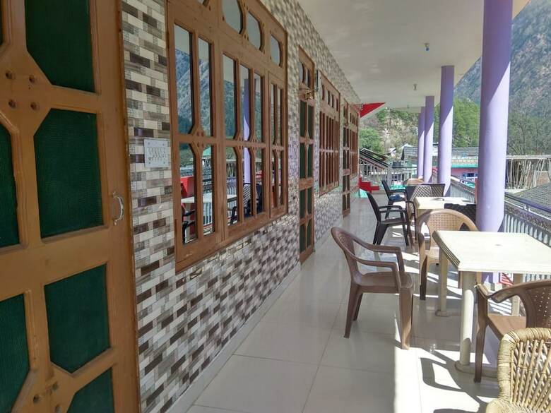 Hotel Skyward Guest House