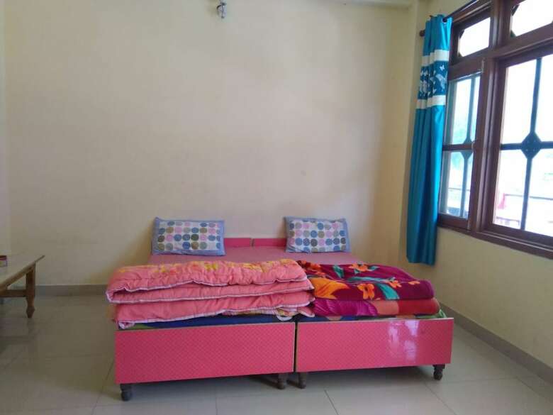 Hotel Skyward Guest House
