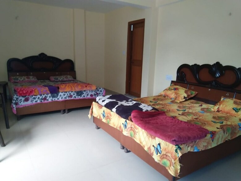 Hotel Skyward Guest House