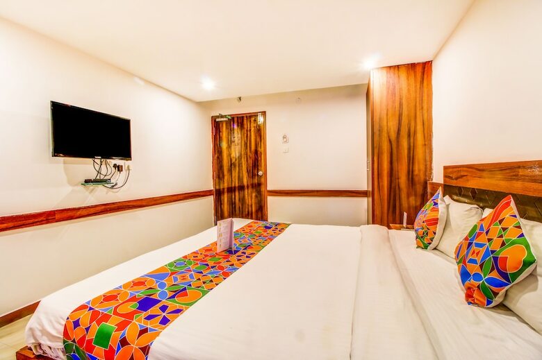 Fabhotel Sai Arya