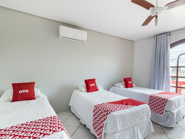 Oyo Portal Torres Hotel