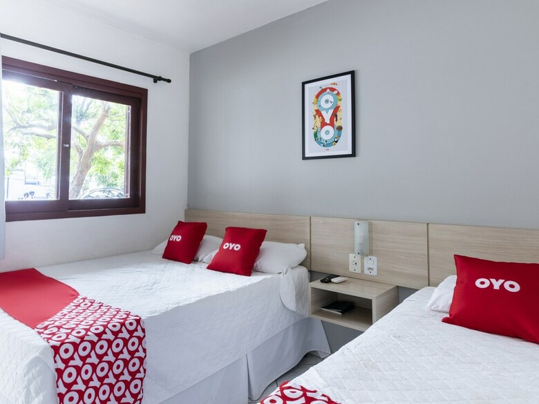 Oyo Portal Torres Hotel