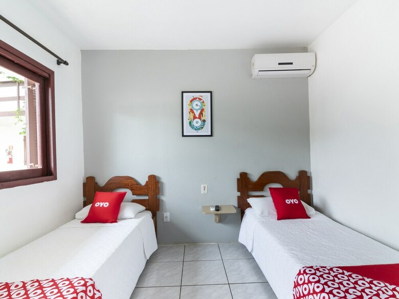 Oyo Portal Torres Hotel