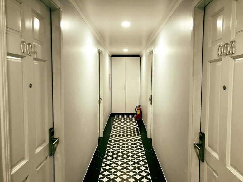 La Galerie Hotel