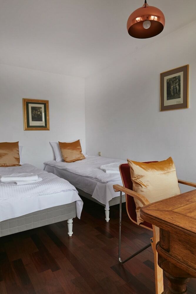 Rozana 2-floor Apartment