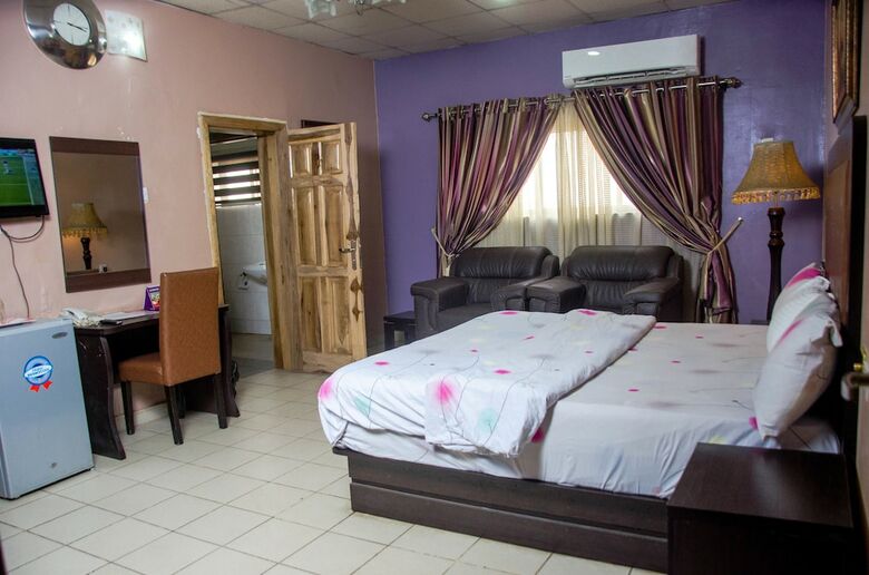 Hotel Havannah Suites & Conference Centre