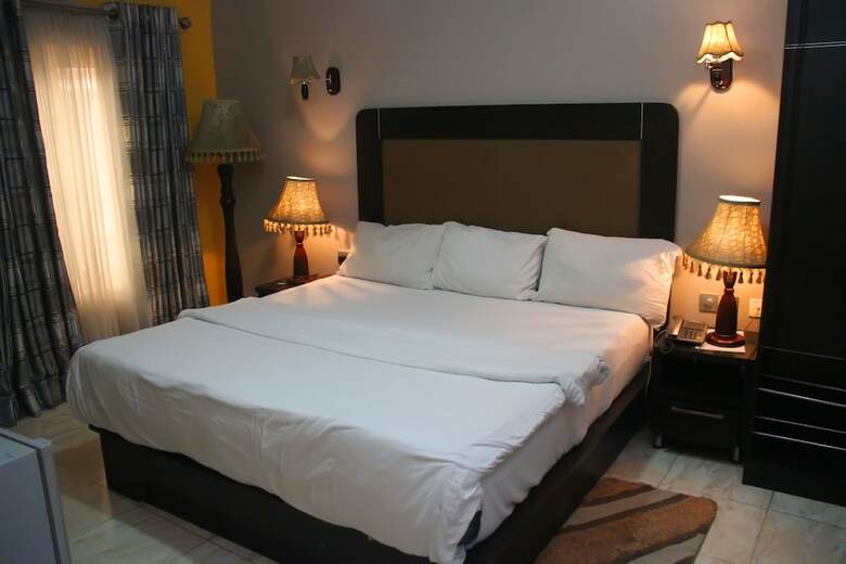 Hotel Havannah Suites & Conference Centre