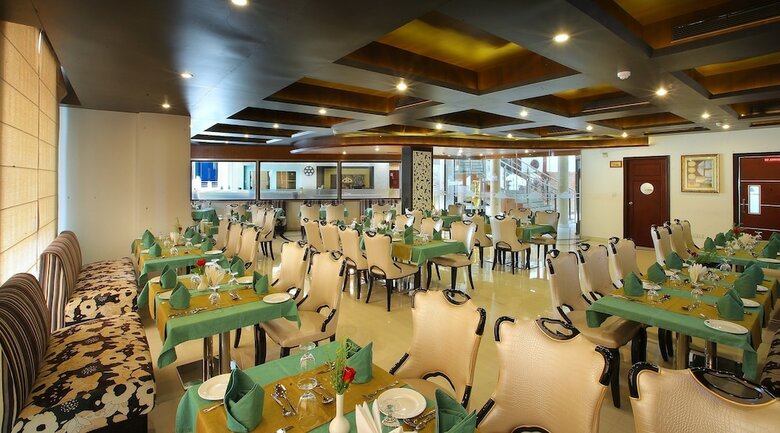 Hotel Port Palace Kovalam