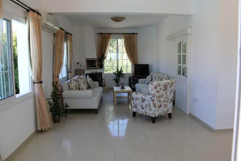 Villa Sesil By Amy Villas