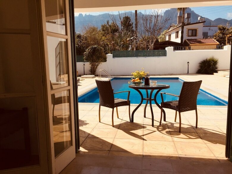 Villa Shifa By Amy Villas