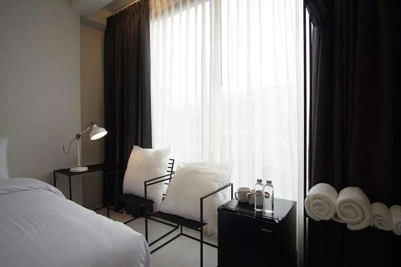 Hotel Por Santitham