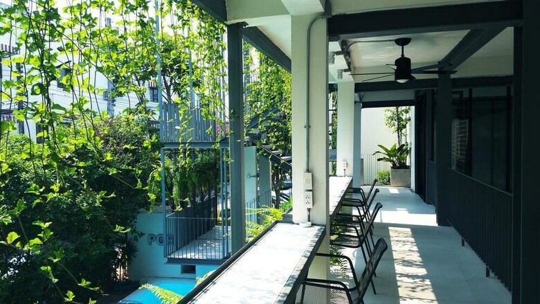 Hotel Por Santitham