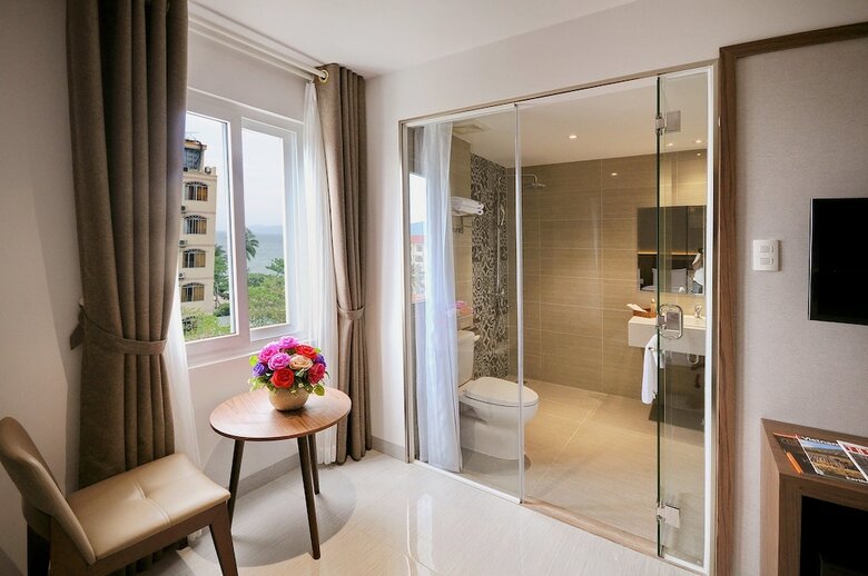 For You Hotel