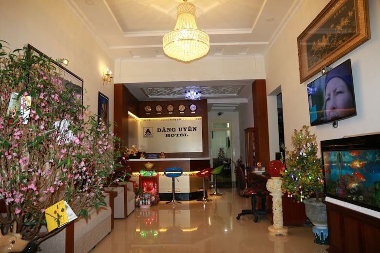 Khach San Da Lat Dang Uyen Hotel