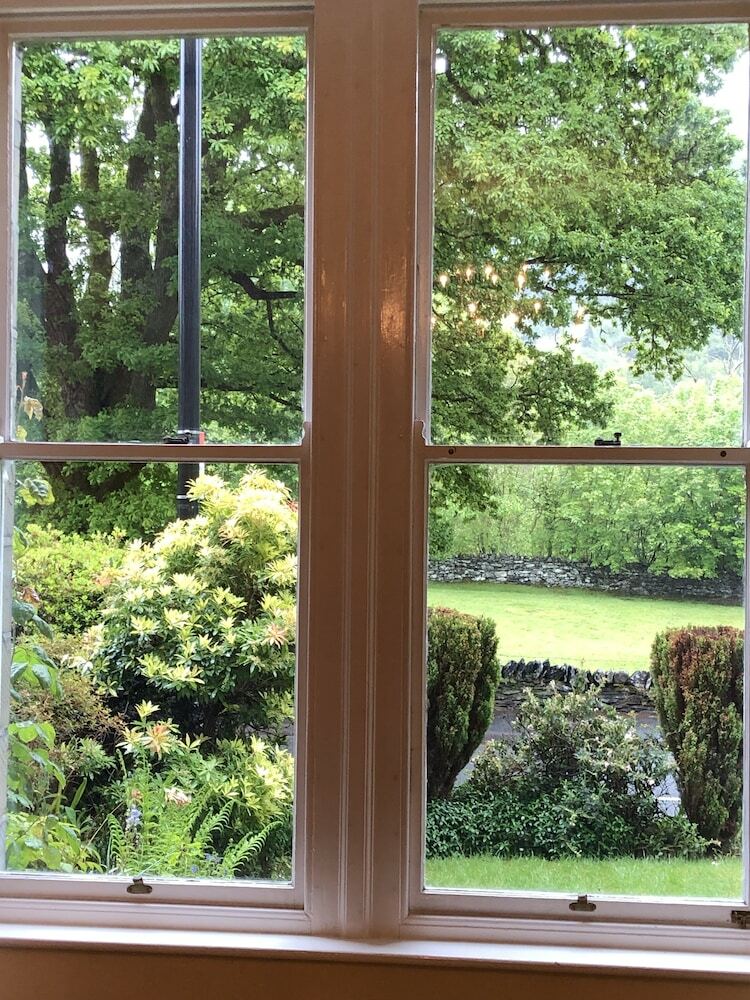 Bed & Breakfast Afon View Guest House