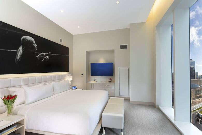 Hall Arts Hotel