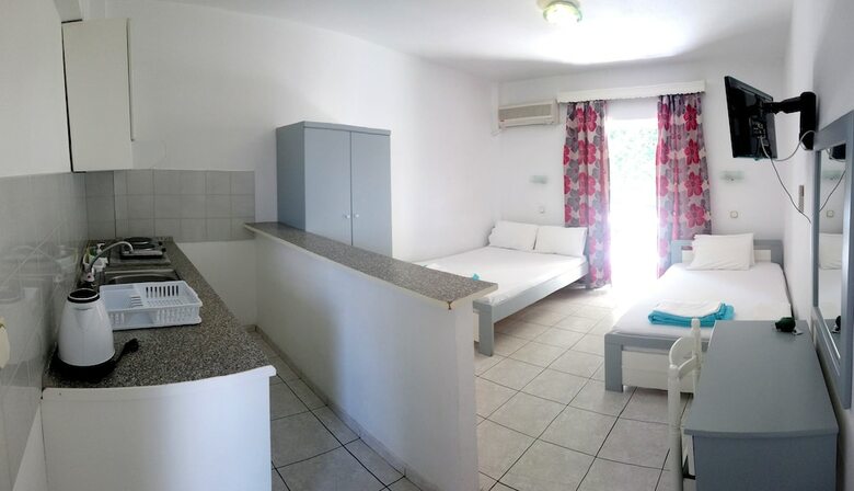Aparthotel Chrissi Ammoudia