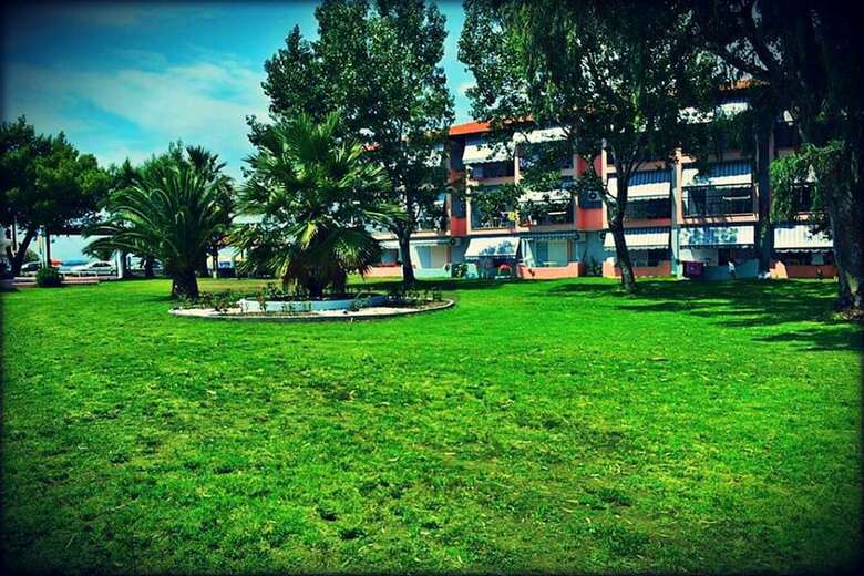 Aparthotel Chrissi Ammoudia