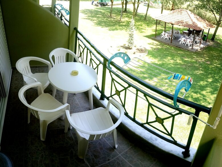 Aparthotel Chrissi Ammoudia