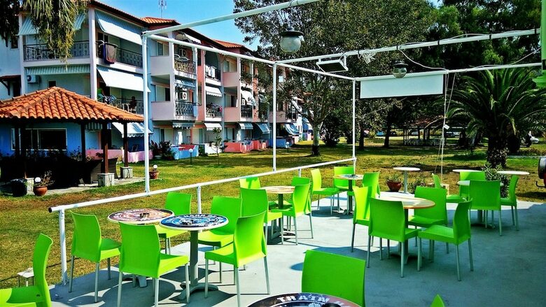 Aparthotel Chrissi Ammoudia