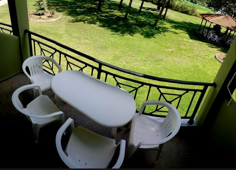 Aparthotel Chrissi Ammoudia