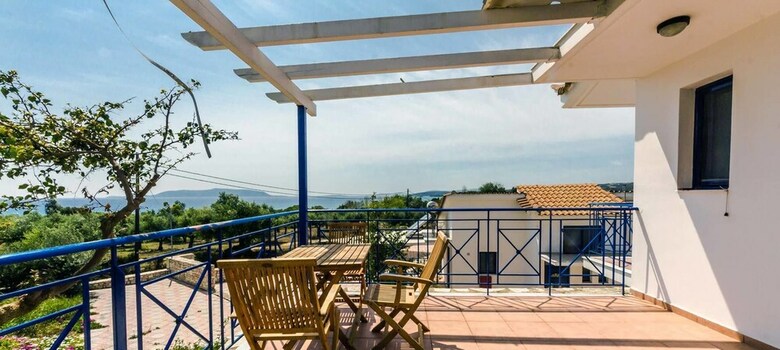 Hotel Lontosvillage