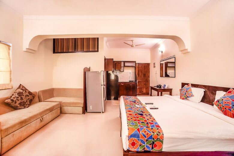 Fabhotel Maitri Sweet Living
