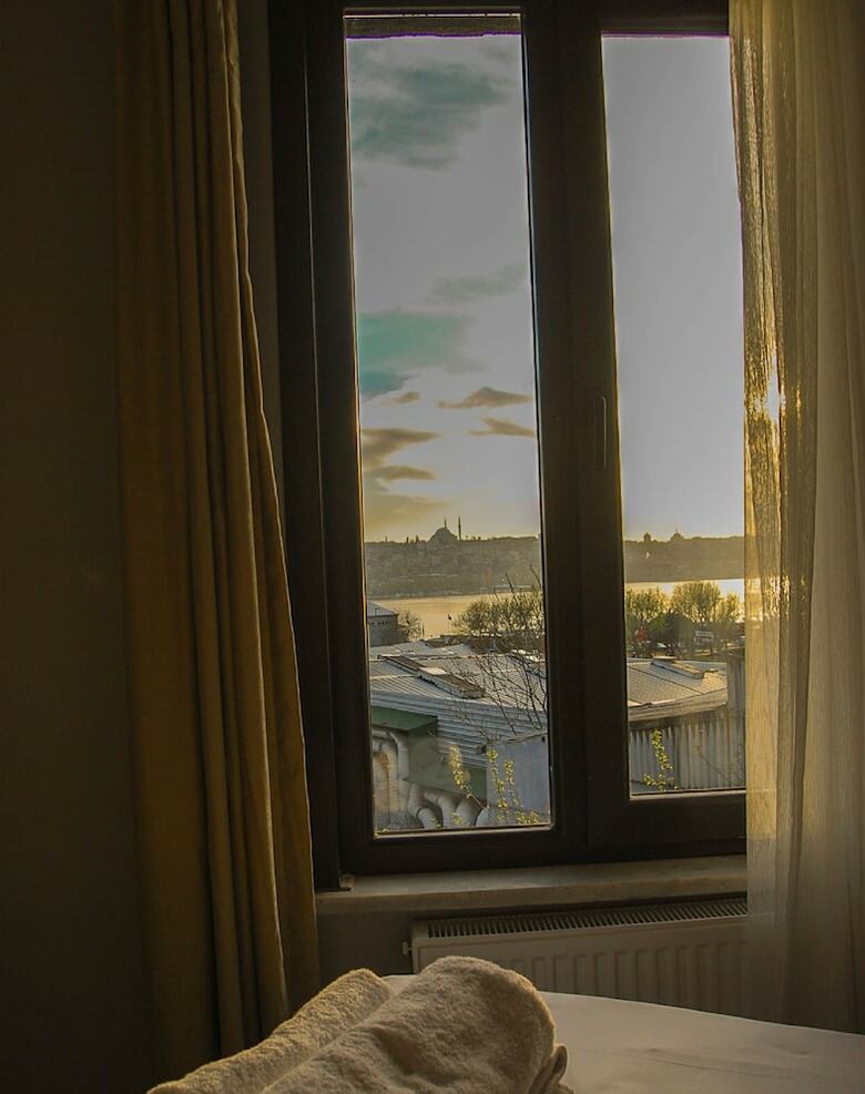 New Taksim Hotel