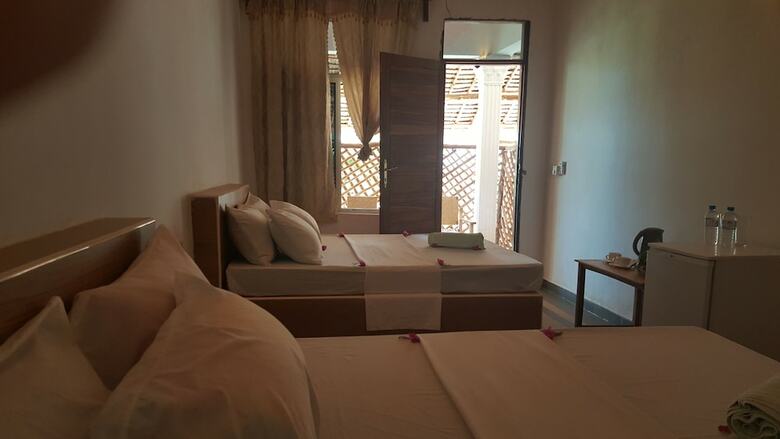 Hotel Baridi Villa