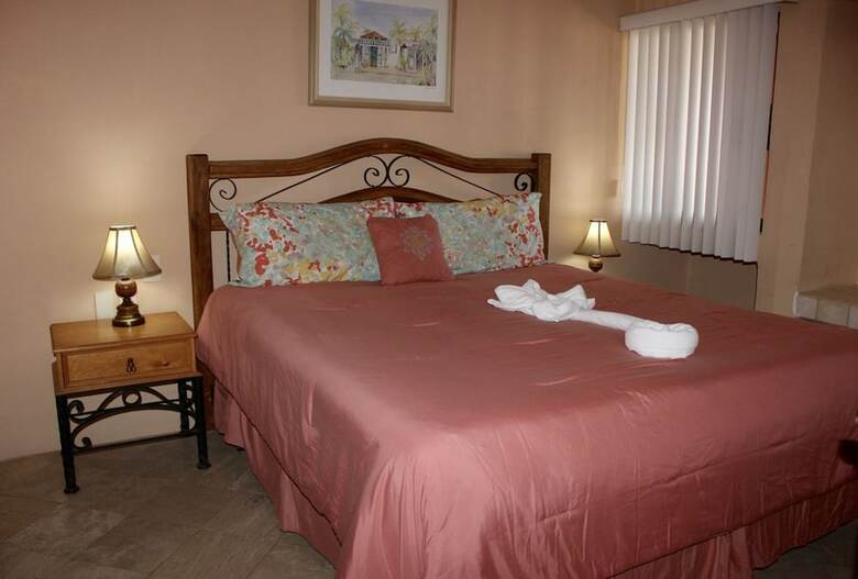 Marina Pinacate 1br 520 By Casago