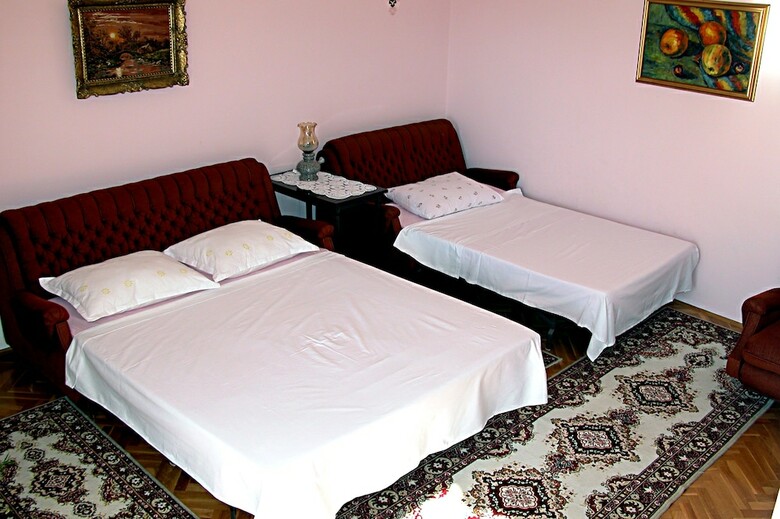 Apartamentos Edi Und Minja