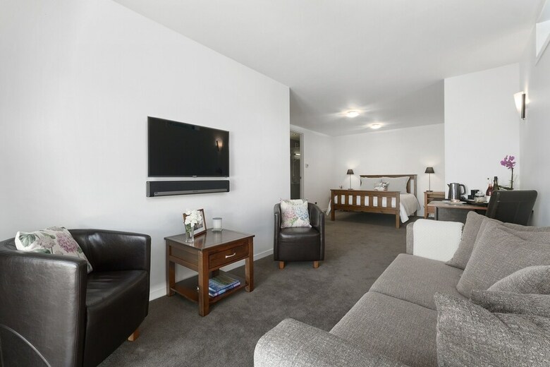 Apartamentos Lake Avenue Studio