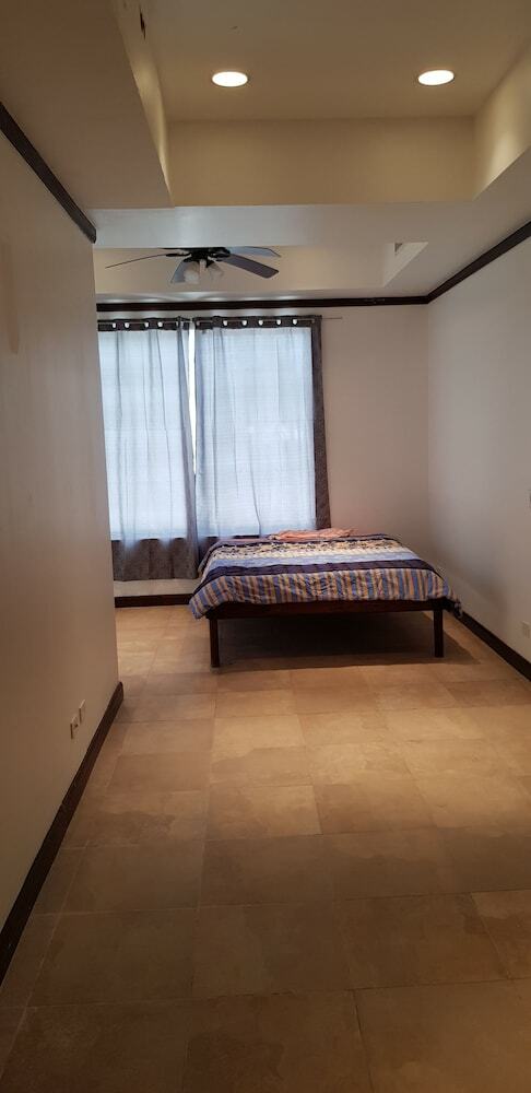 Aparthotel Villa Montana