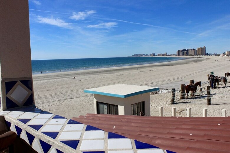 Las Gaviotas 2br 402 By Casago